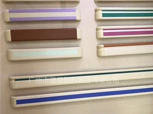 走廊防撞扶手都具有哪些性能優(yōu)點(diǎn)？