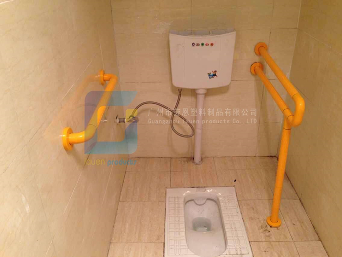 【廣東深圳】又一批衛(wèi)生間扶手出貨，衛(wèi)生間扶手為何如此受歡迎