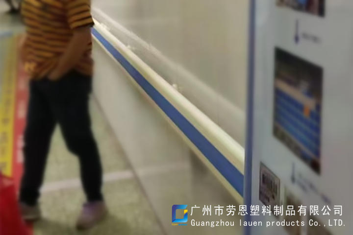 【福建福州】絕佳性價比，防撞扶手安裝效果一看就知道